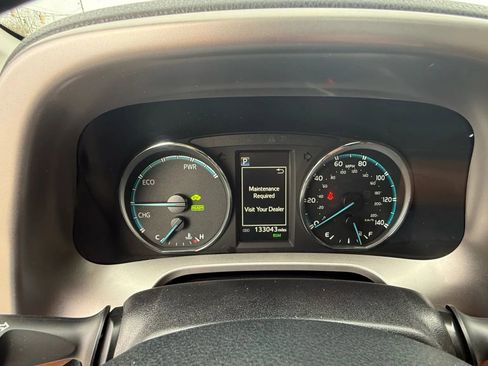 Used 2017 Toyota RAV4 Limited w/ Protection Package image 17