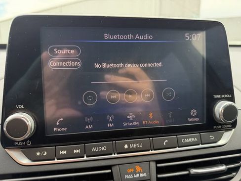 Used 2020 Nissan Altima 2.5 S FWD image 19