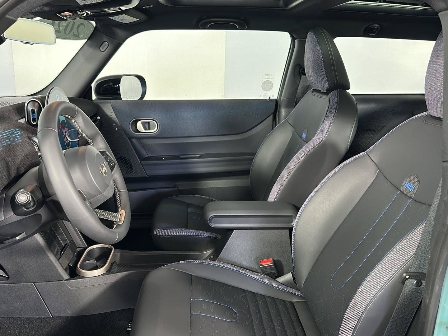 Used 2026 MINI Cooper S FWD image 27
