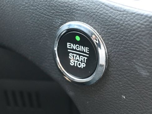 Used 2024 Ford Edge SEL AWD/4WD image 22