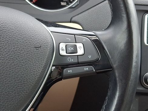 Used 2016 Volkswagen Jetta SE FWD image 22