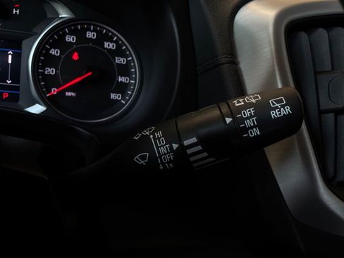 Used 2024 GMC Terrain SLE FWD image 35