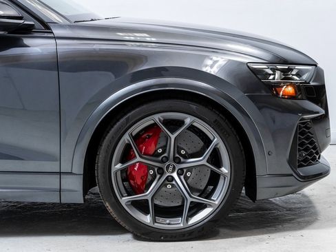 New 2026 Audi RS Q8 performance image 12