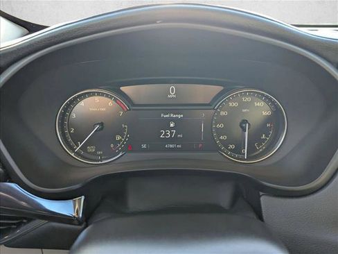 Used 2023 Cadillac XT4 Luxury w/ Cold Weather Package image 22