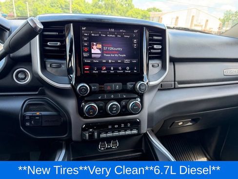 Used 2020 RAM 2500 Big Horn w/ Level 2 Equipment Group AWD/4WD image 34