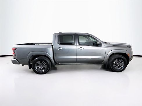 Used 2025 Nissan Frontier SV w/ SV Convenience Package image 8