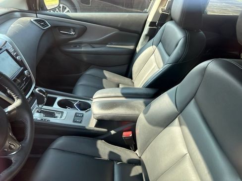 Certified 2023 Nissan Murano SV w/ SV Midnight Edition Package AWD/4WD image 5