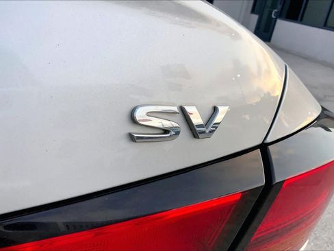Used 2021 Nissan Altima 2.5 SV FWD image 9