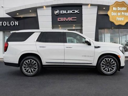 Used 2023 GMC Yukon Denali Ultimate AWD/4WD image 1