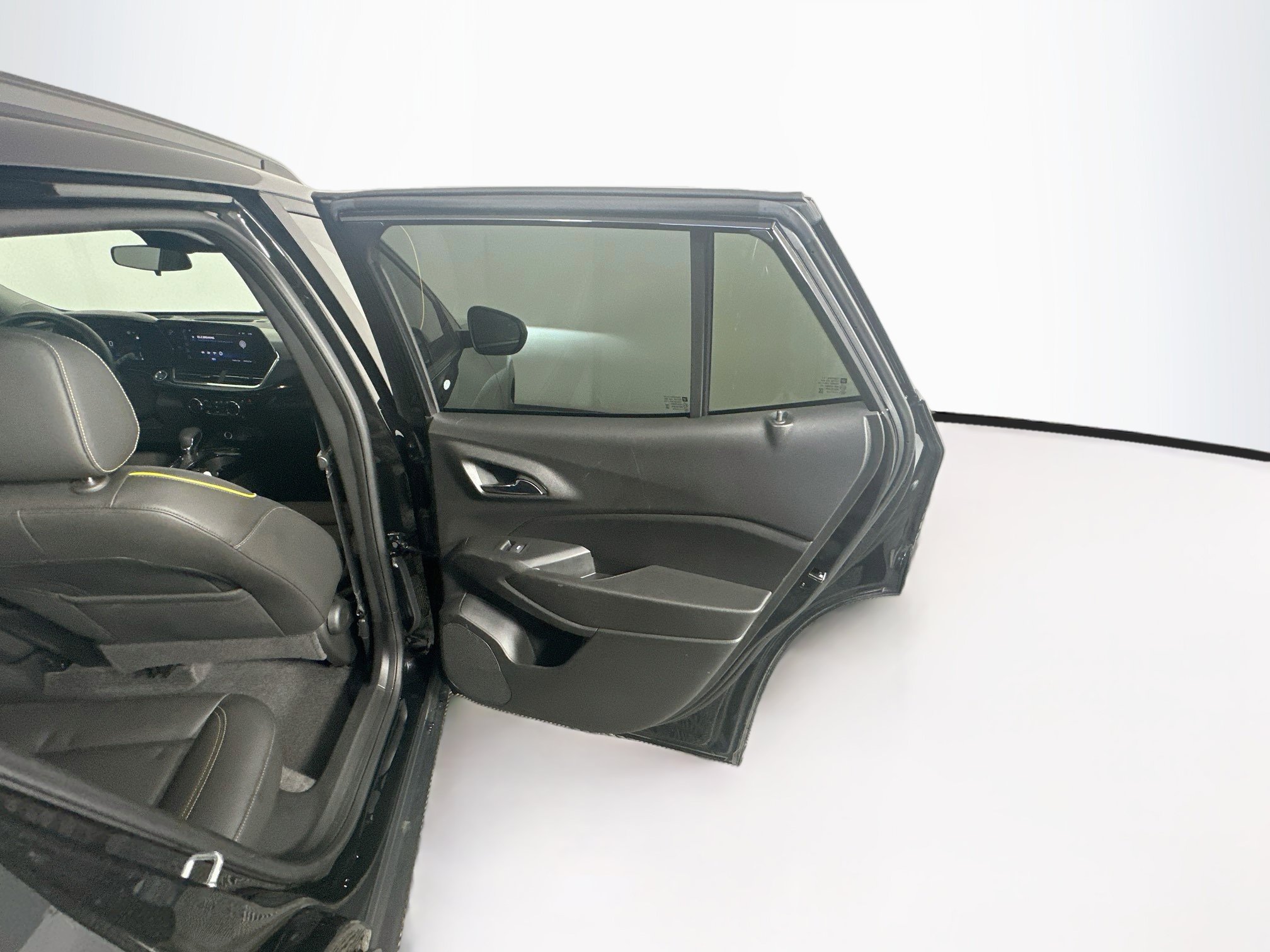 Used 2024 Chevrolet Trax ACTIV w/ Driver Confidence Package FWD image 28