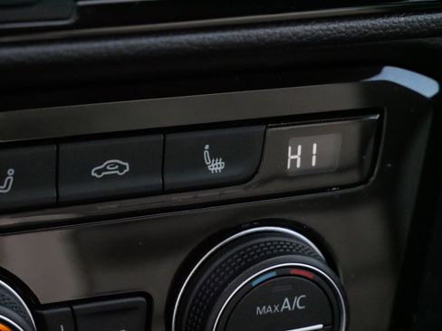 Certified 2023 Volkswagen Taos SEL image 30