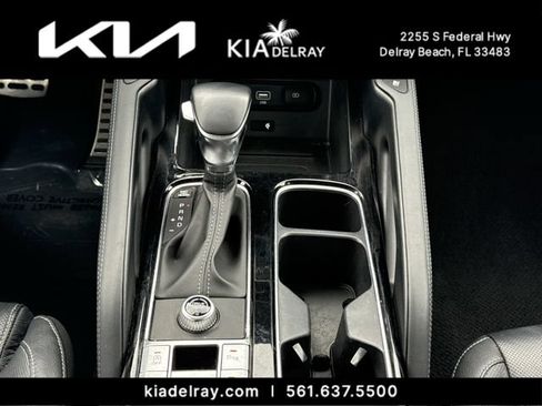 Certified 2021 Kia Telluride SX w/ Towing Package FWD image 26