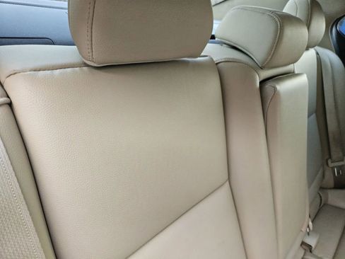 Used 2015 Acura TLX image 12