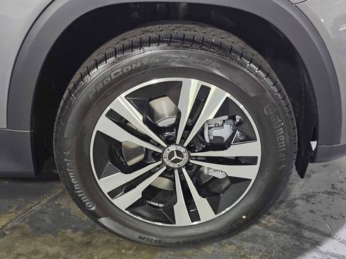 New 2026 Mercedes-Benz GLB 250 4MATIC image 9