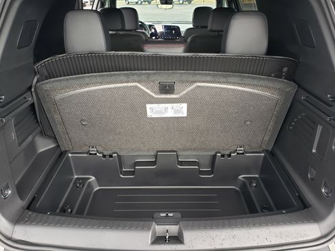 New 2026 Chevrolet Traverse Z71 image 11