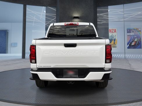 Certified 2026 Chevrolet Colorado LT RWD image 5