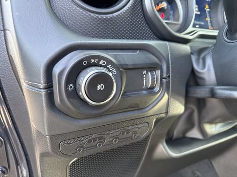 New 2026 Jeep Wrangler Unlimited Rubicon AWD/4WD image 47
