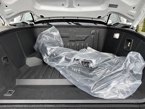 New 2025 GMC Hummer EV 3X image 35