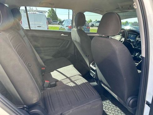 Used 2022 Volkswagen Tiguan S image 5