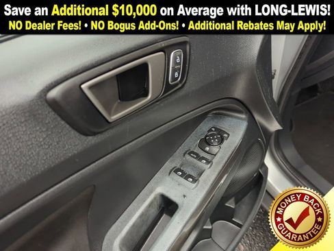 Used 2021 Ford EcoSport SE w/ SE Convenience Package image 16