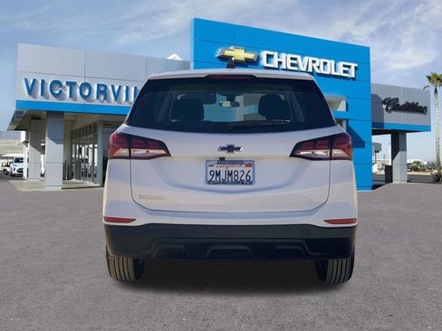 Certified 2024 Chevrolet Equinox LS FWD image 6