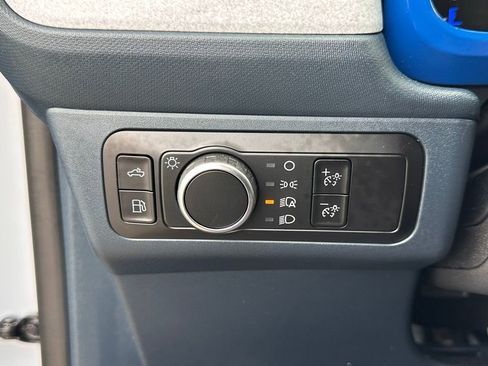 Used 2025 Ford Maverick XLT w/ XLT Luxury Package image 34