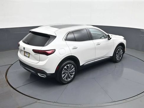 Used 2024 Buick Envision Preferred AWD/4WD image 17