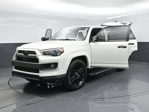 Used 2021 Toyota 4Runner Nightshade AWD/4WD image 64
