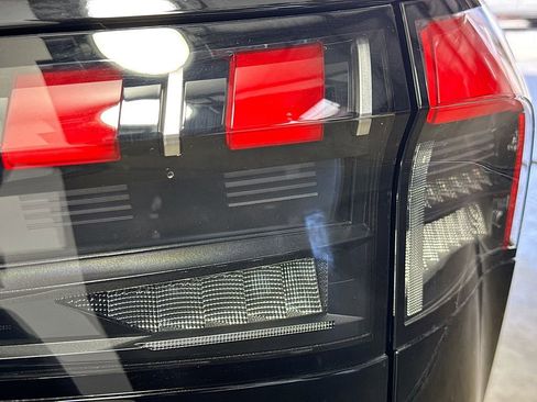 New 2026 INFINITI QX80 Luxe w/ Cargo Package image 33