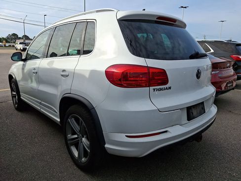 Used 2017 Volkswagen Tiguan Sport AWD/4WD image 4