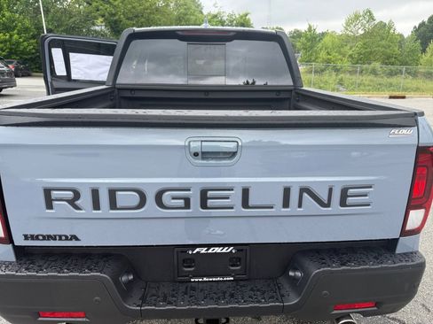 New 2026 Honda Ridgeline Black Edition image 14