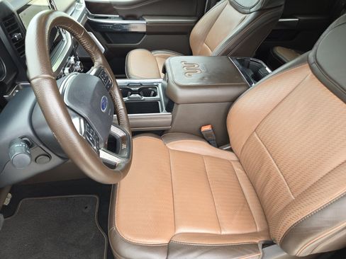 Used 2025 Ford F250 King Ranch w/ FX4 Off-Road Package AWD/4WD image 15