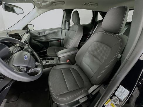 Used 2025 Ford Escape Active image 11