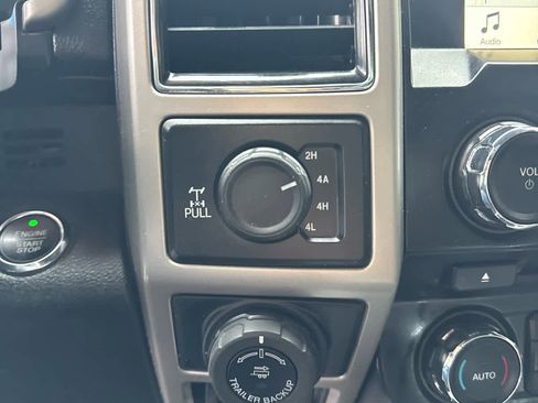 Used 2017 Ford F150 Lariat image 20