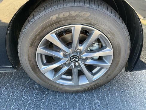 Used 2024 MAZDA MAZDA3 s image 22