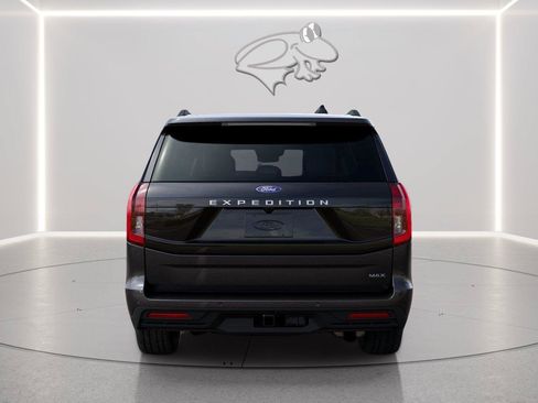 New 2027 Ford Expedition Max Active AWD/4WD image 4