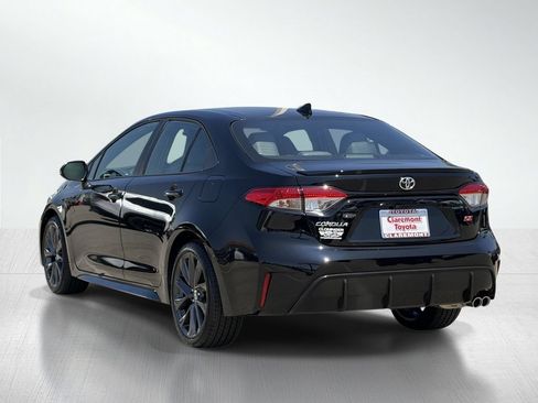 Certified 2026 Toyota Corolla SE FWD image 4