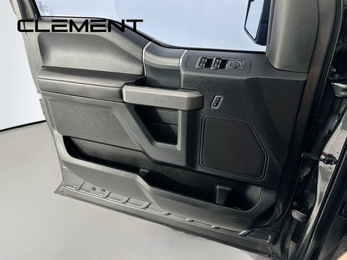 Used 2019 Ford F150 XLT w/ Equipment Group 302A Luxury AWD/4WD image 27