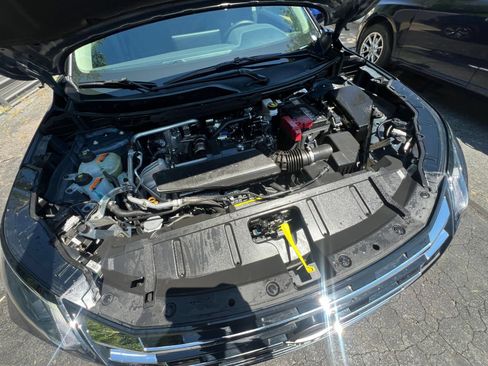 Used 2026 Nissan Rogue SL AWD/4WD image 29