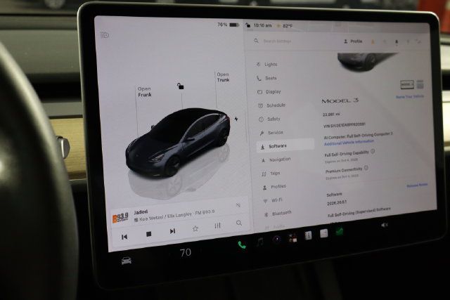 Used 2023 Tesla Model 3 Standard Range RWD image 32