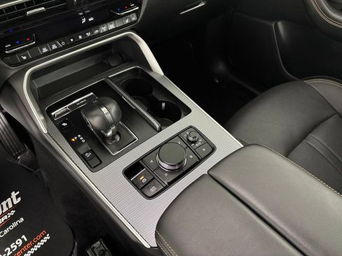Used 2024 MAZDA CX-90 Plug-In Hybrid w/ Preferred AWD/4WD image 15