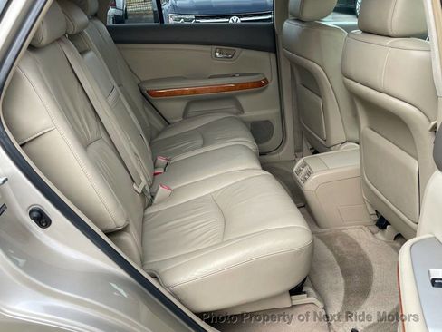 Used 2004 Lexus RX 330 image 10