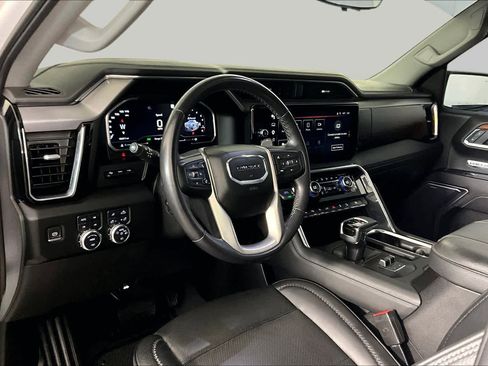 Used 2023 GMC Sierra 1500 Denali w/ Technology Package AWD/4WD image 17