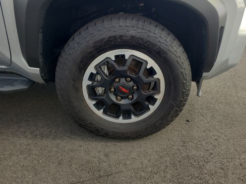 Certified 2025 Toyota 4Runner TRD Sport Premium AWD/4WD image 12