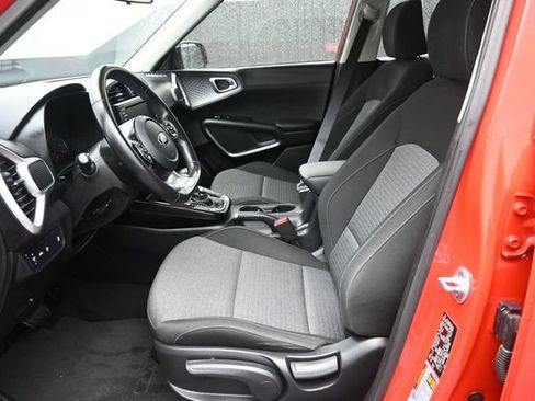 Used 2020 Kia Soul GT-Line FWD image 20