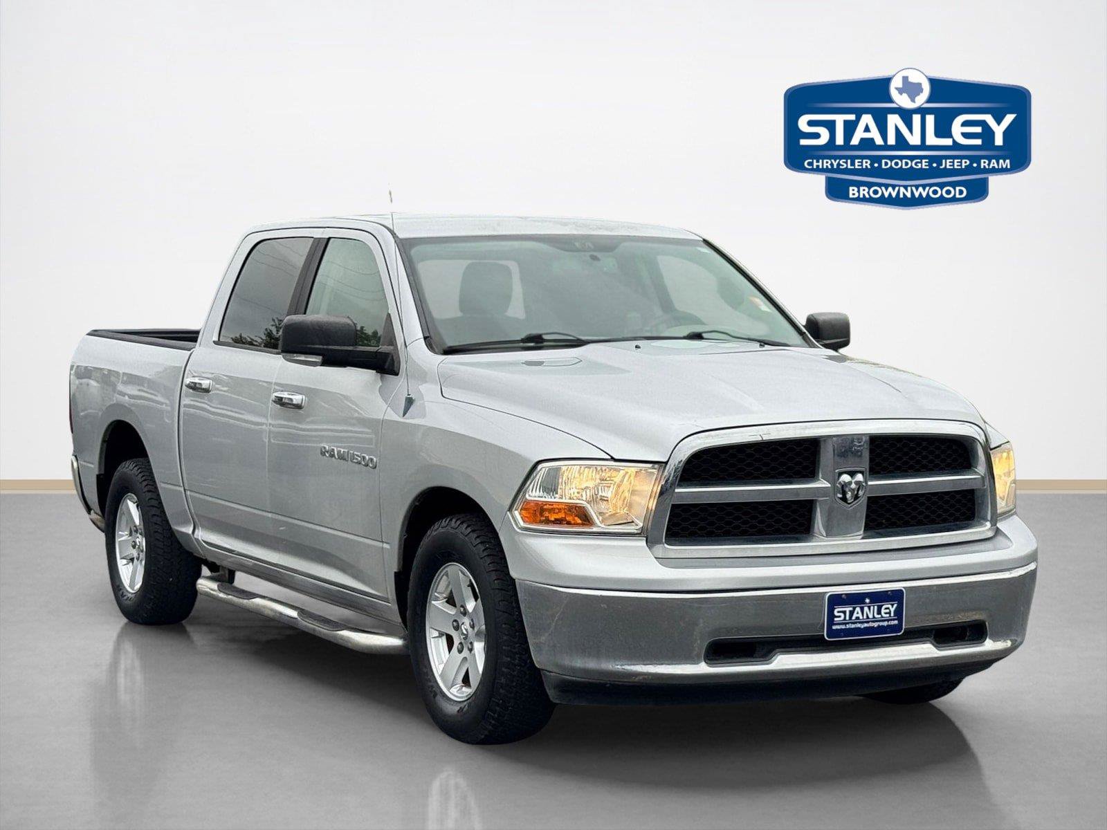 Used 2011 RAM 1500 Classic SLT w/ Luxury Group RWD image 1