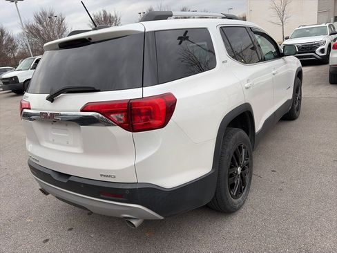 Used 2019 GMC Acadia SLT image 7
