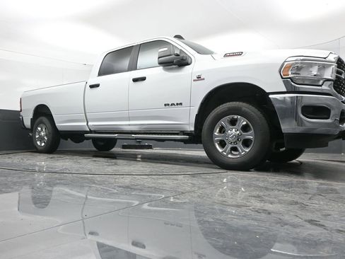 Used 2024 RAM 3500 Big Horn image 47