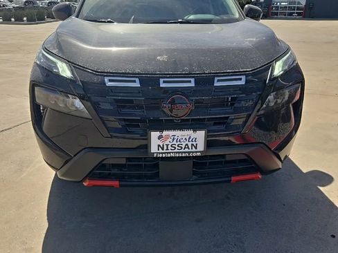New 2026 Nissan Rogue SV AWD/4WD image 2