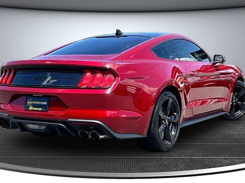 Used 2021 Ford Mustang GT Premium w/ Black Accent Package RWD image 6